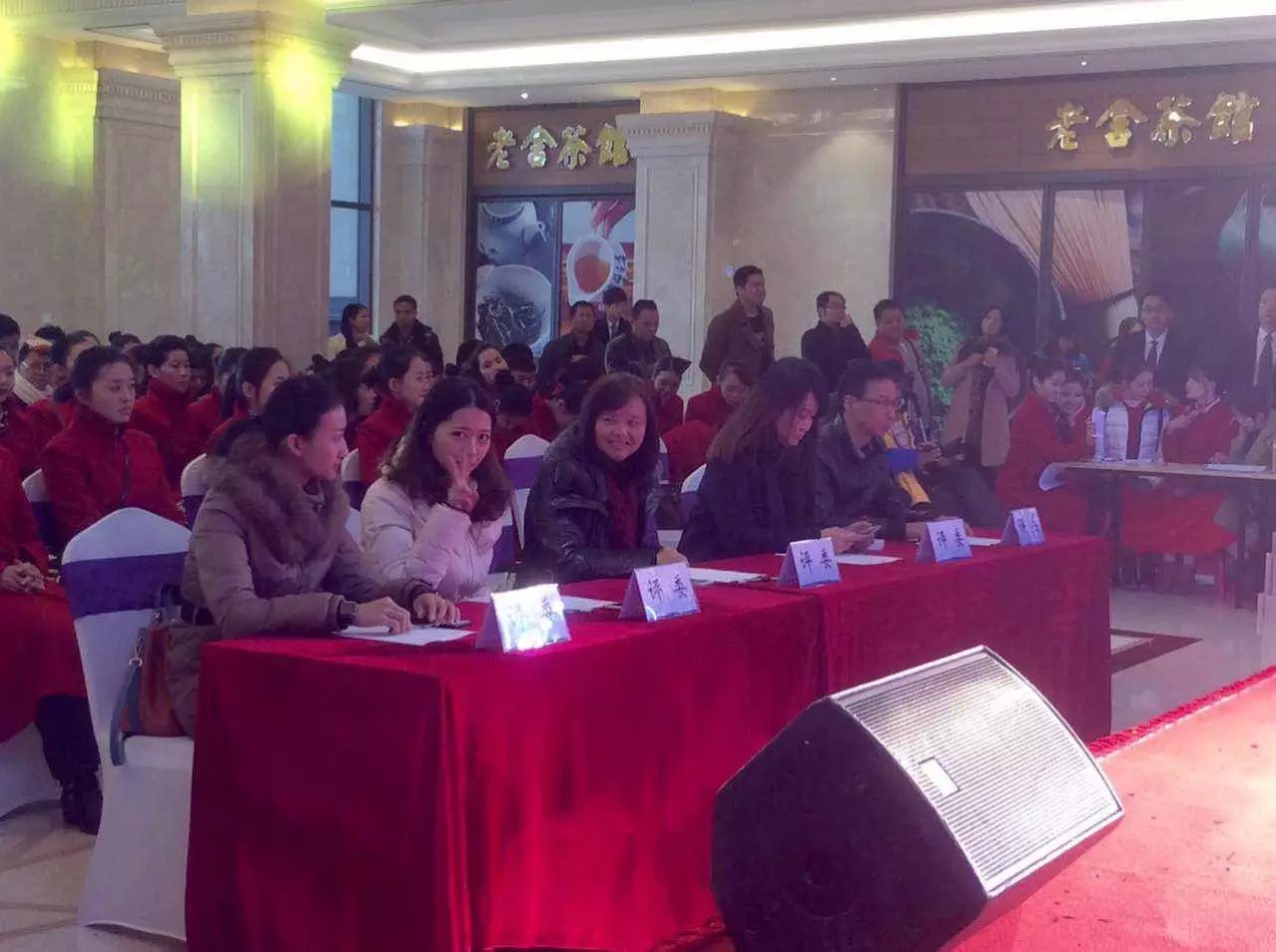 广西高校“空乘之星”大赛火热进行 广西高校“空乘之星”大赛火热进行